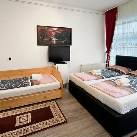 Feworld - Center Daire *