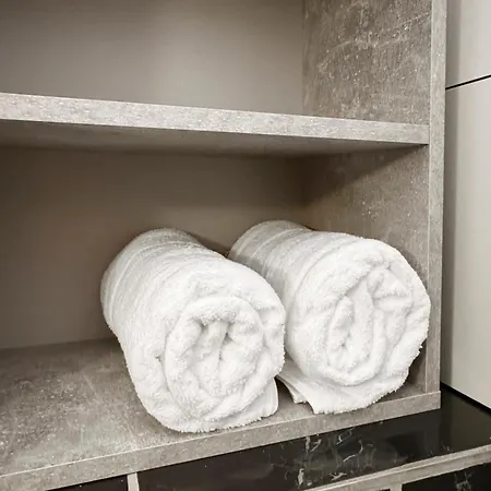 Feworld - Center Daire *