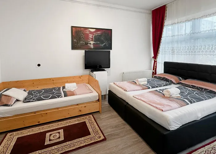 Feworld - Center וילאך